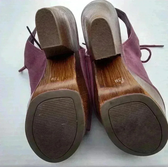 Guess Women's Purple Block Heel Shoes Sz 7.5 M - Picture 5 of 9